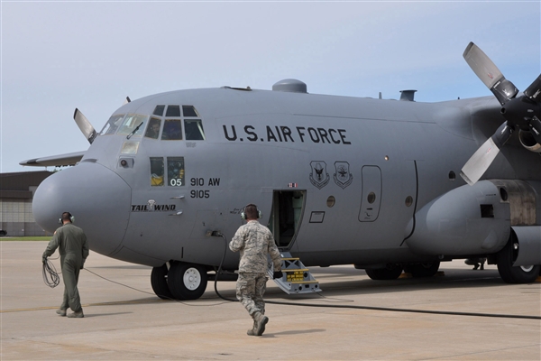 USA — Air Force C130s, Navy Equipment to Support Oil Slick Response