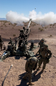 M777 on operation in the field.