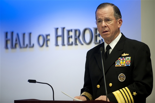 Mullen Welcomes Medal of Honor Heroes to Pentagon